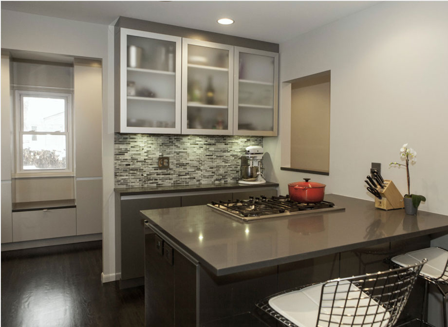 Anderson Uttech Ebony stained hardwood floor installation